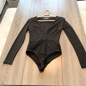 Black deep v-neck bodysuit!